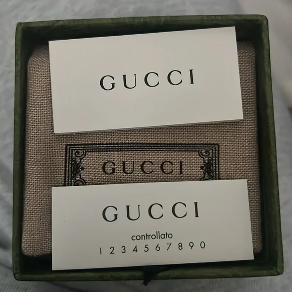 Gucci Double-G Earrings - Picture 2 of 2